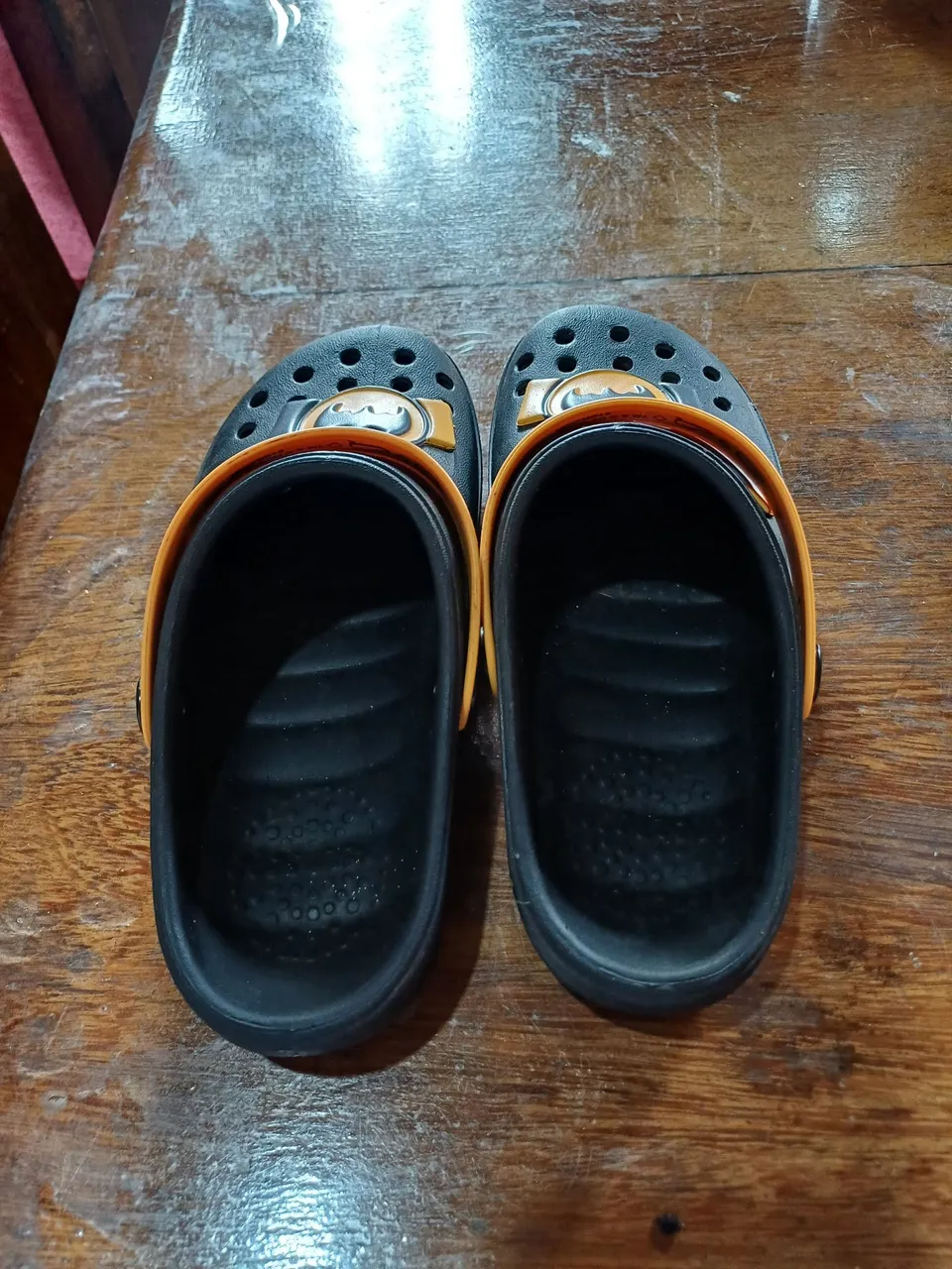 Sandálias Crocs Preta e Preta