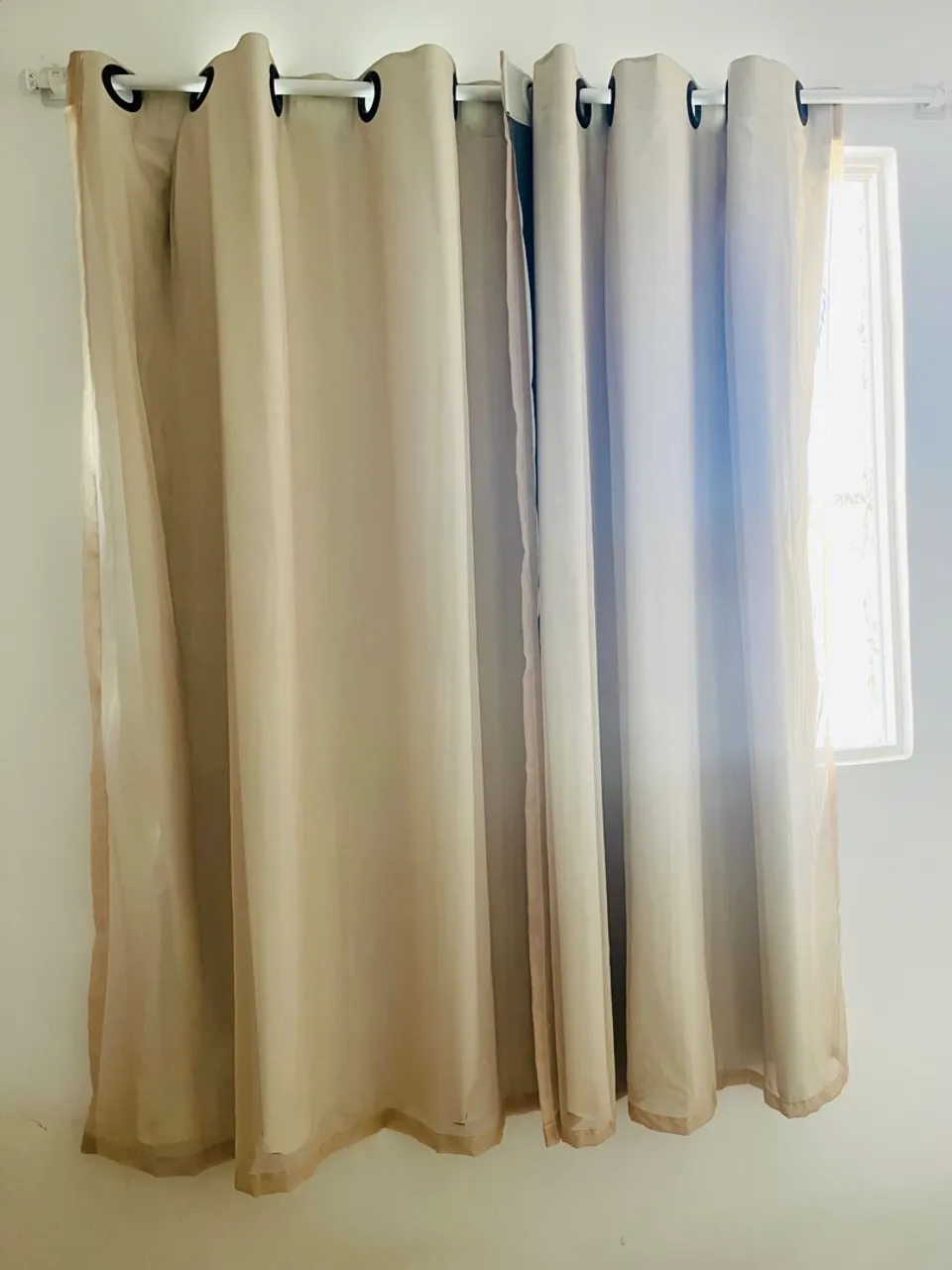 2 Cortinas Elegantes para sua Casa