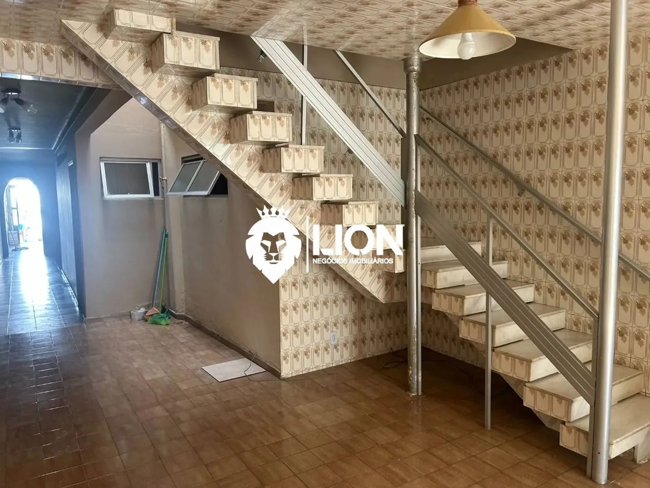 IMPERDÍVEL: CASA PARA VENDER EM PONTA GROSSA - Foto 4