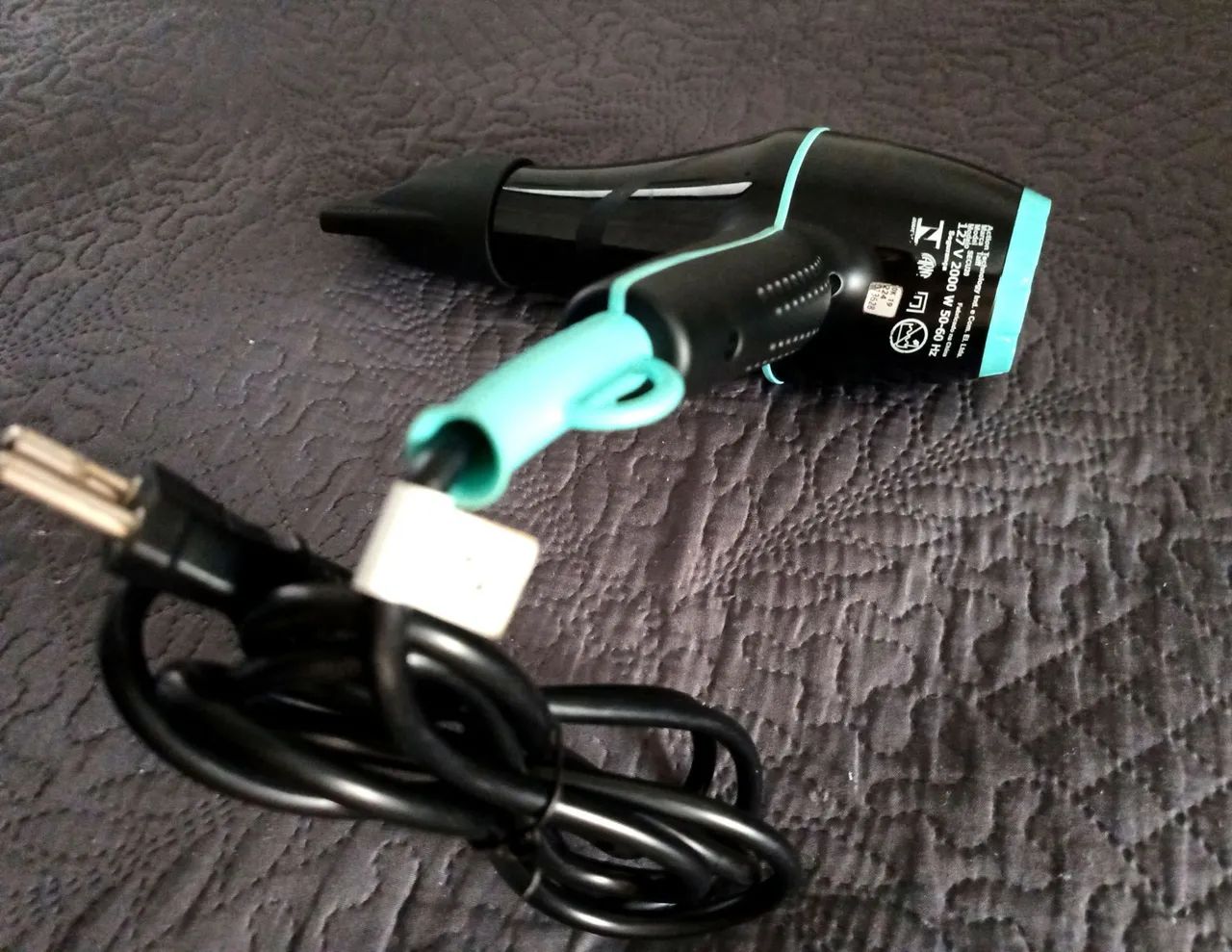 Secador de cabelo preto e azul - Foto 2