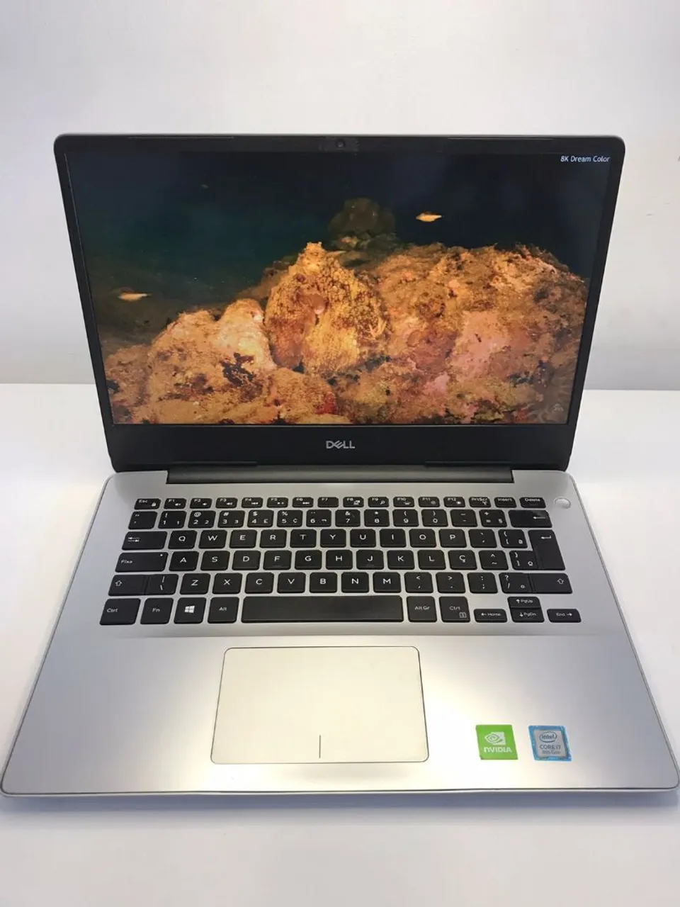 Notebook Dell core i7 7 geração 8gb SSD 256gb 4gb de placa de