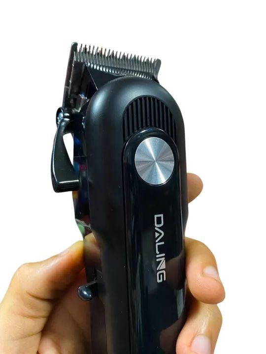 Máquina de Cortar Cabelo Profissional Daling - Nova - Foto 3