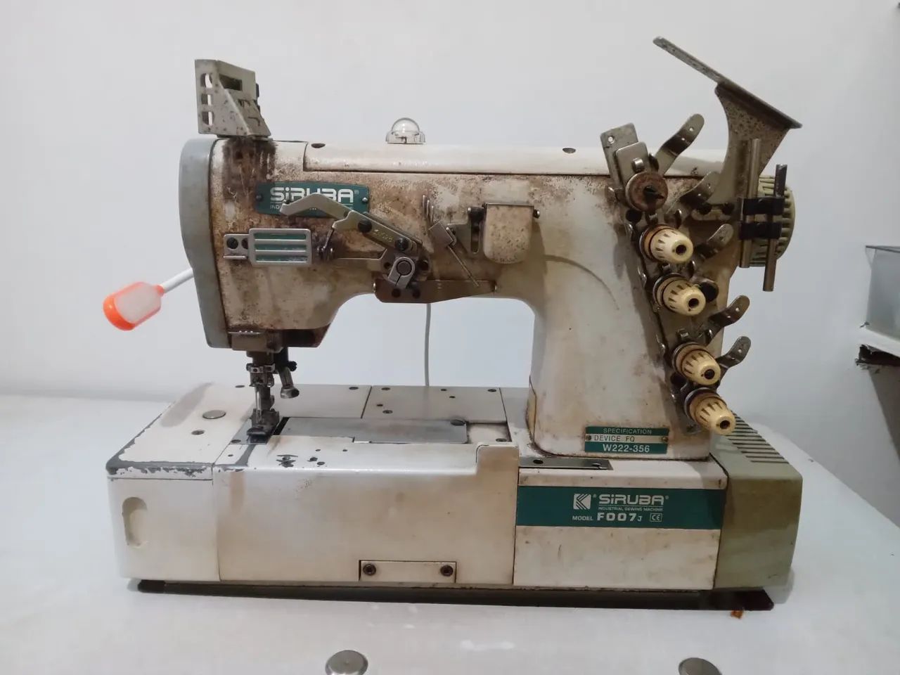 Máquina de Costura  - Foto 2