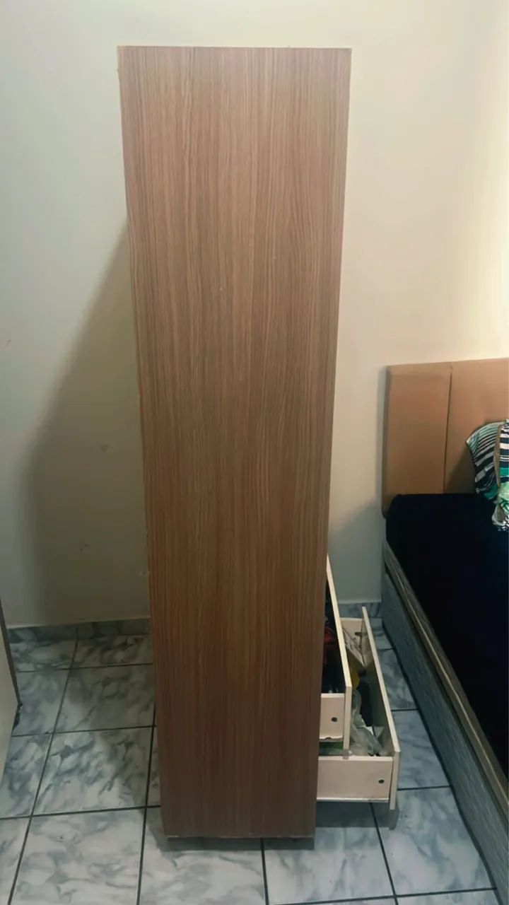 Estante de madeira maciça 64386066216835121