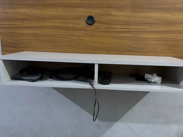 TV Stand64717213111555120