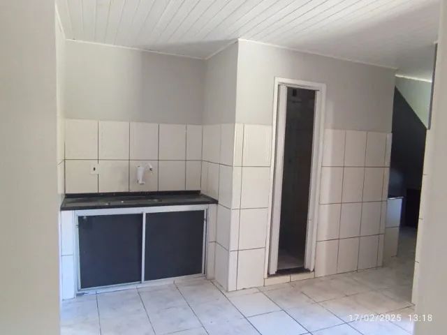 ALUGO CASA (FUNDOS) EM JARDIM DO VALE - 2 QUARTOS - R$ 1.100,00 - Foto 5