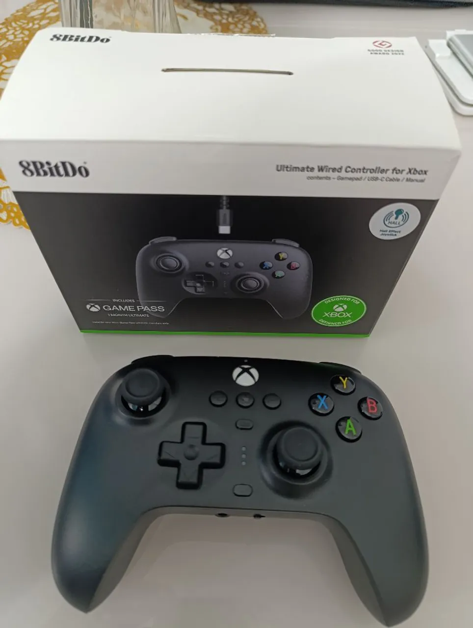 Controle 8BitDo Ultimate Wired para Xbox