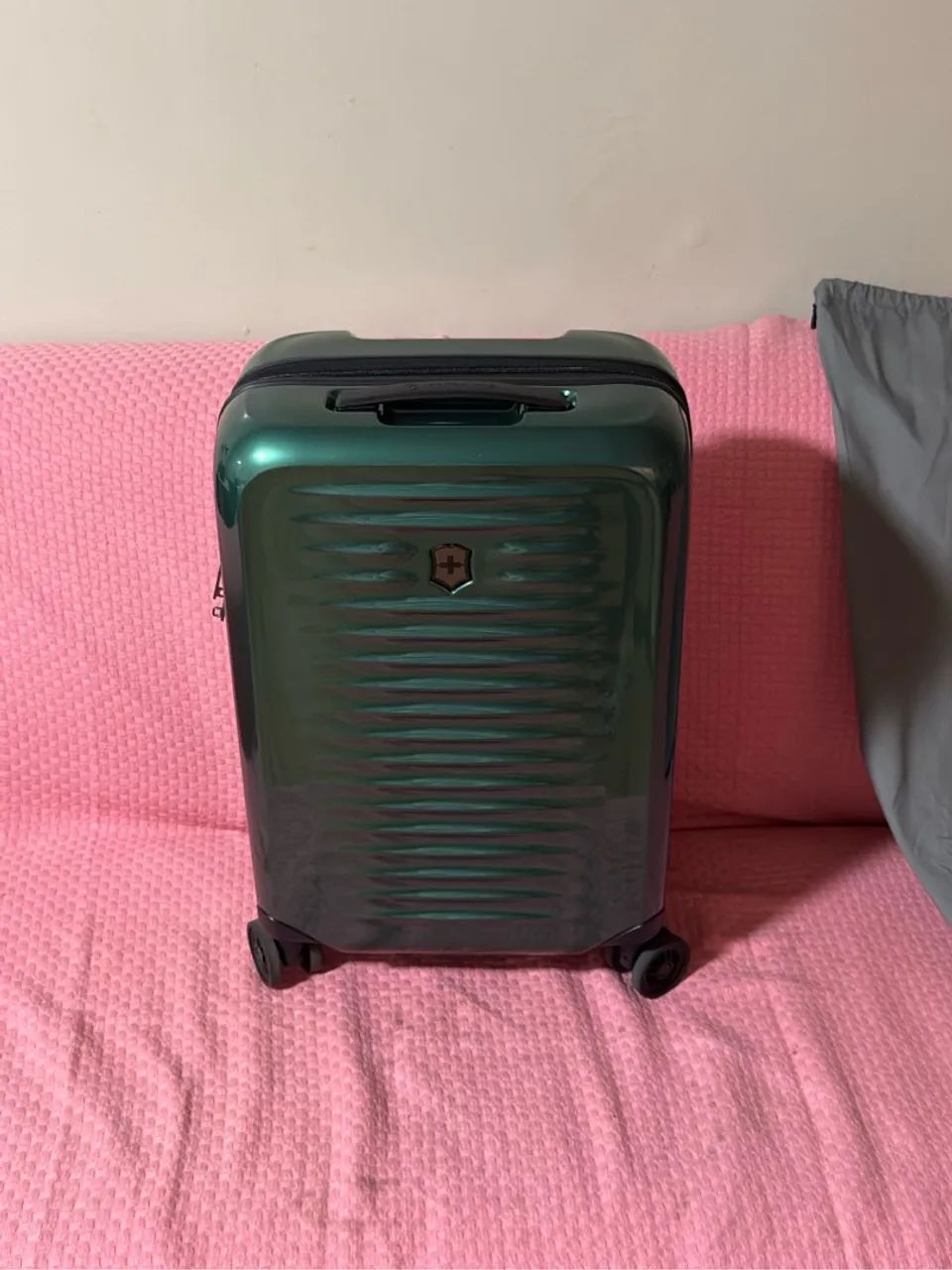 Mala de Viagem Victorinox AIROX FREQUENT FLYER HARDSIDE CARRY-ON