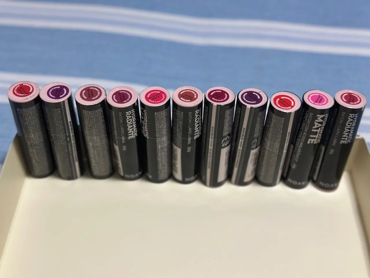Batom Avon, hydramatic diversas cores e acabamentos - Foto 3