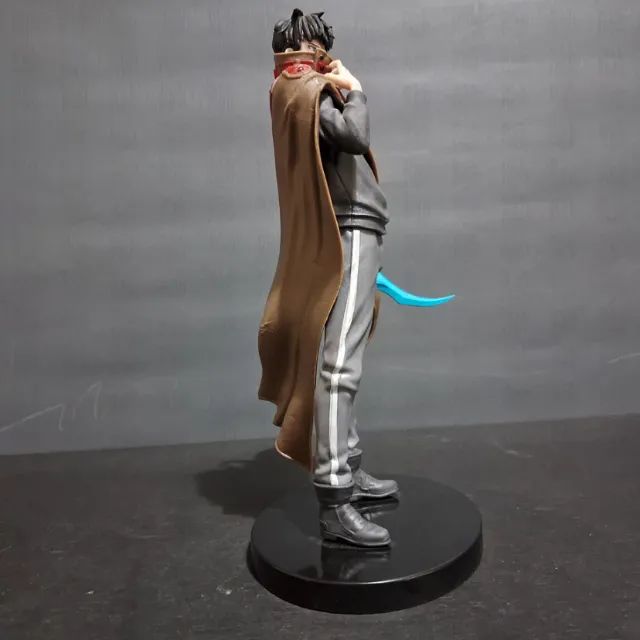 Action Figure Sung Jin-woo 22cm Solo Leveling | Pvc - Foto 3