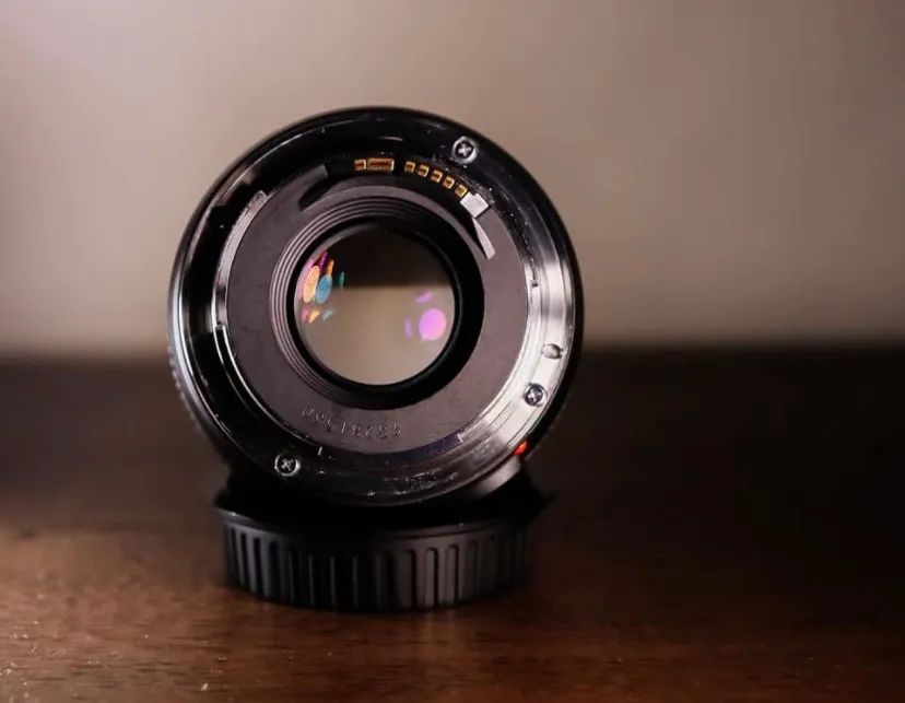 Lente Canon EF 28mm 1.8 USM  - Foto 4