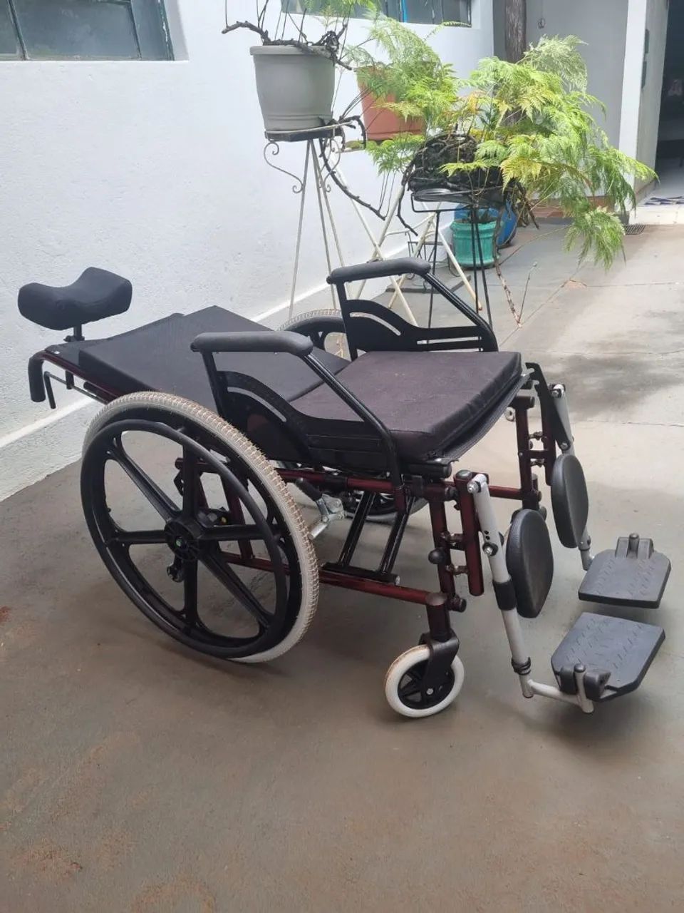 Cadeira de rodas reclinável 