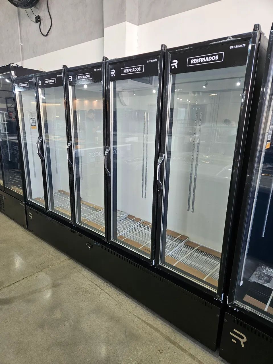 refrigerador expositor de bebidas e frios 5 portas - a pronta entrega 
