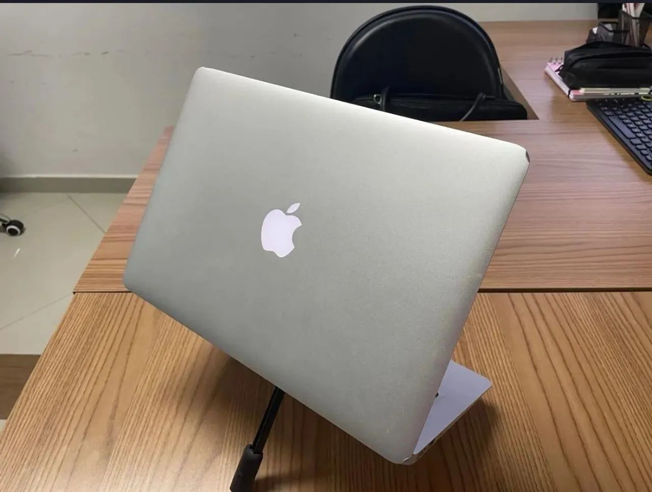 MacBook Air EARLY 2015
