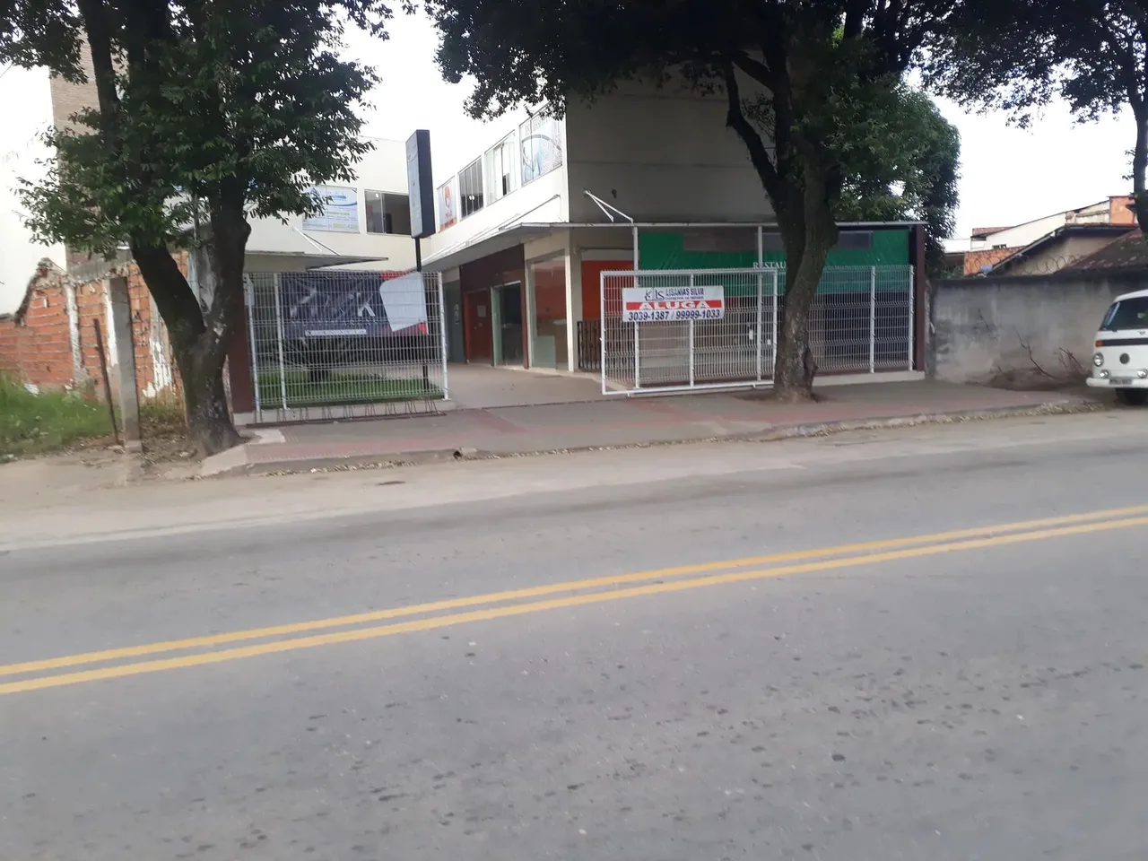 Imóvel para aluguel possui 28 metros quadrados em Cobilândia - Vila Velha - ES