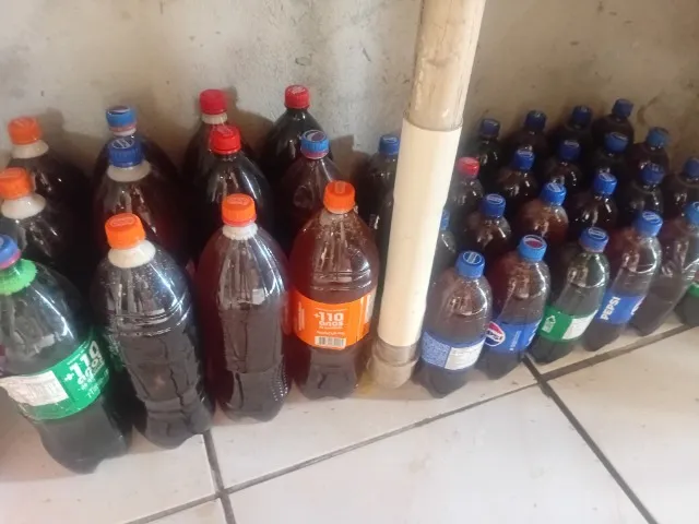 Mel de abelha italiana 100 litros