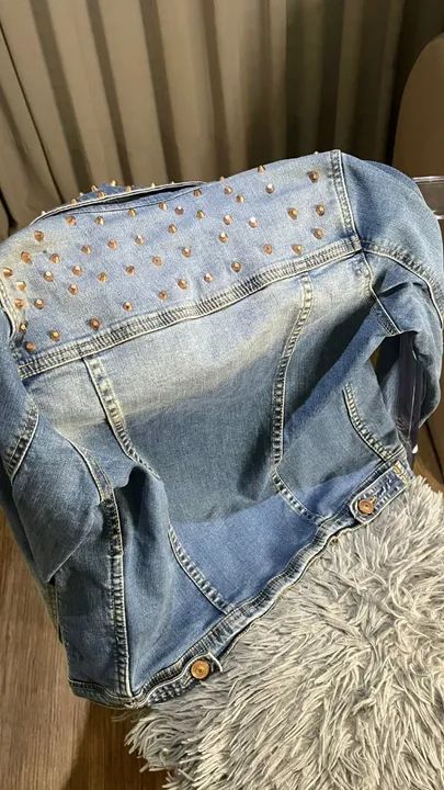 Jaqueta Jeans M com Spikes Rishty - Foto 3