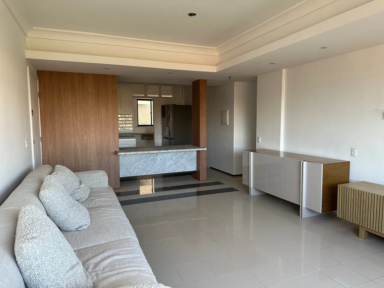 Apartamento residencial de 112 m2 no 4° andar, nascente na Varjota