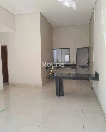 Casa à venda, 2 quartos, bairro Novo Mundo - Uberlândia/MG - Rotina Imobiliária