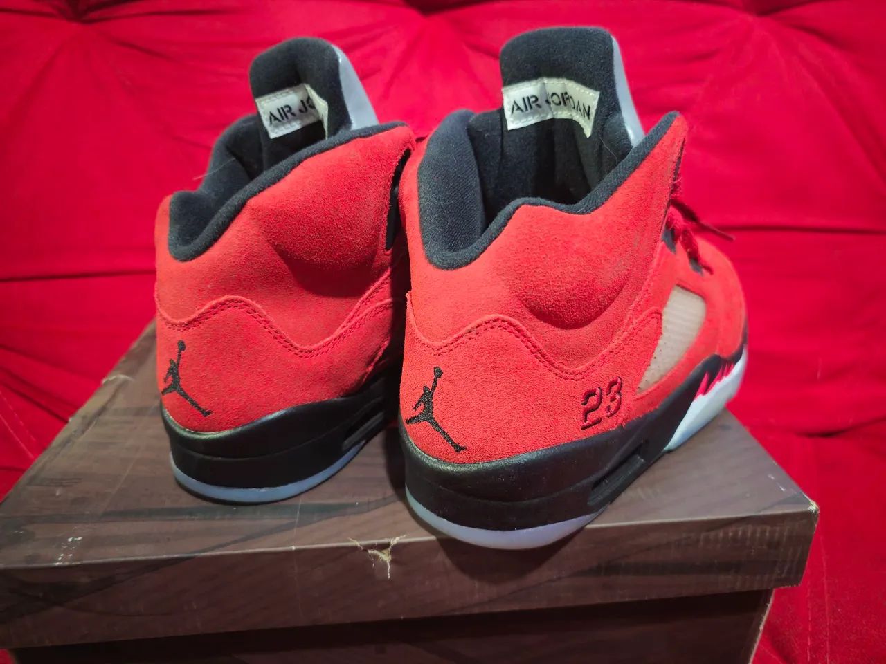 Air Jordan 5 Toro Bravo  - Foto 2