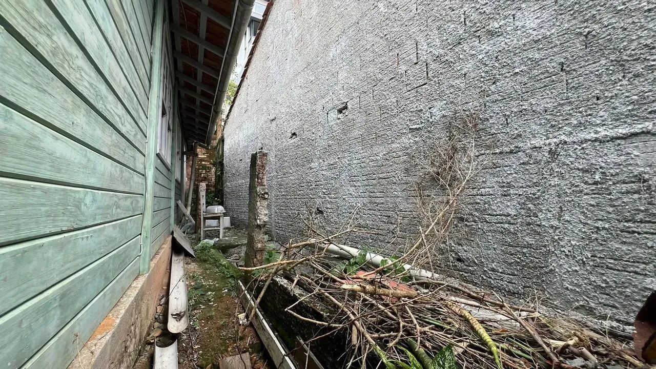 À venda | Terreno de 216 m² próximo à Ponte Hercílio Luz  Estreito, Florianópolis - Foto 3