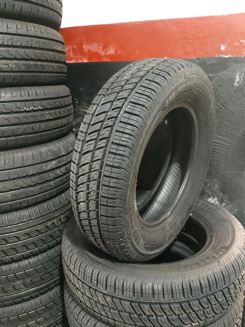 OFERTA DE PNEUS REMOLD PRIMEIRA LINHA 