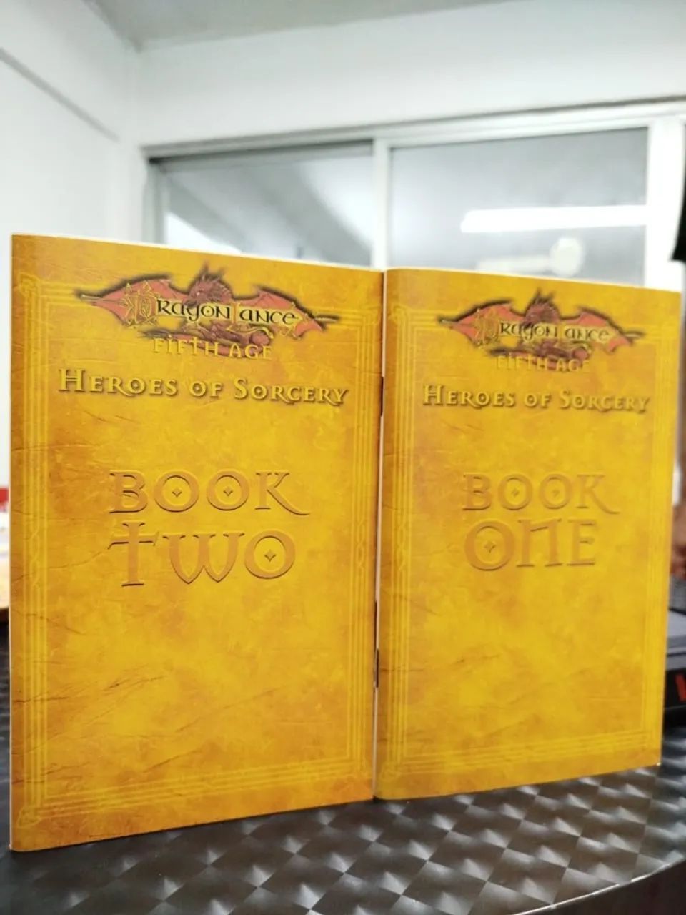 Dragonlance Fifth Age - Heroes Of Sorcery - Dramatic Supplement - Box/Saga Game Rules- RPG - Foto 3