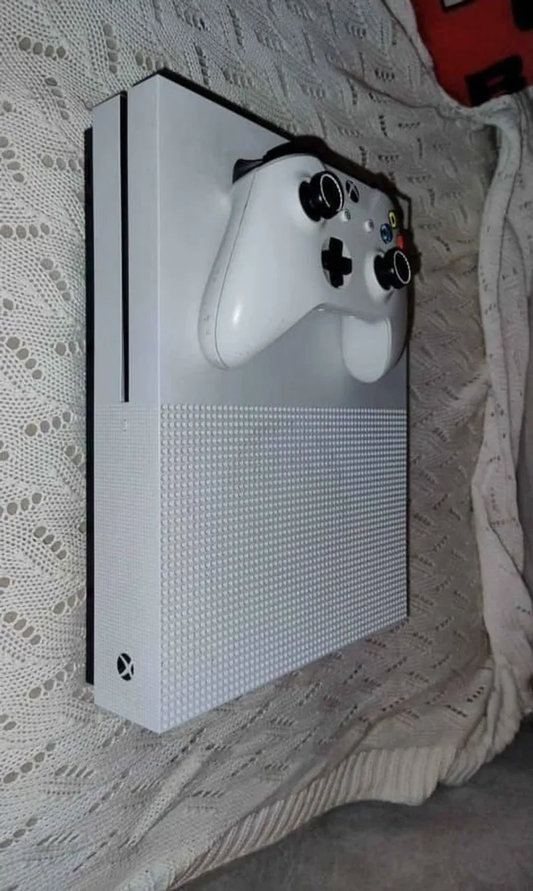 Xbox One S - Edição Especial