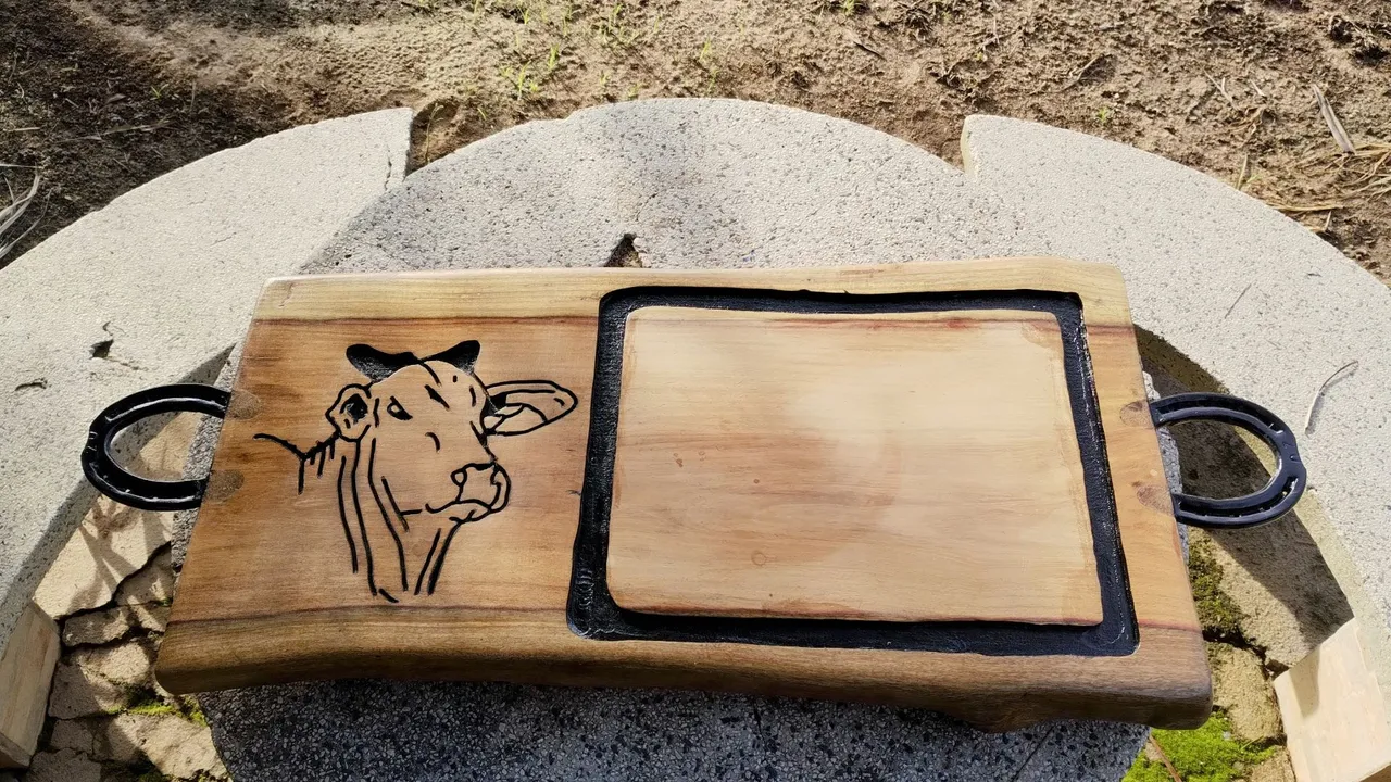 Tábua de Carne em Madeira rústica
