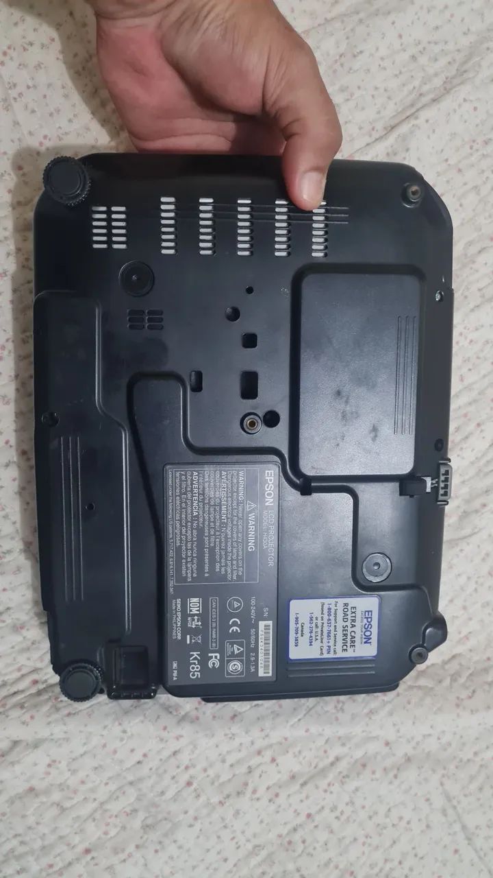 Projetor Epson - LCD - Modelo PowerLite 835