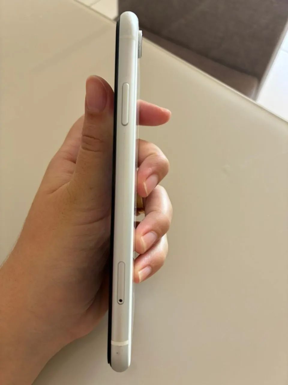 iPhone XR Branco 64G - Foto 4