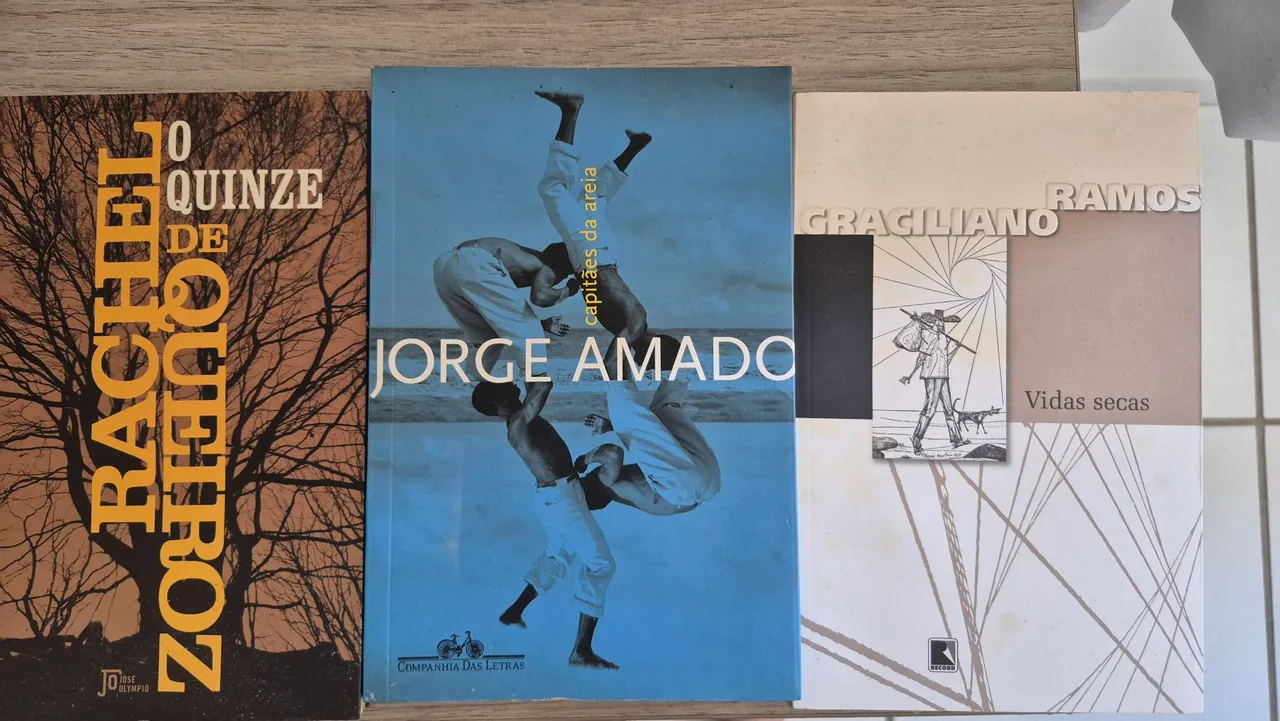 O Quinze, Capitães de Areia e Vidas secas