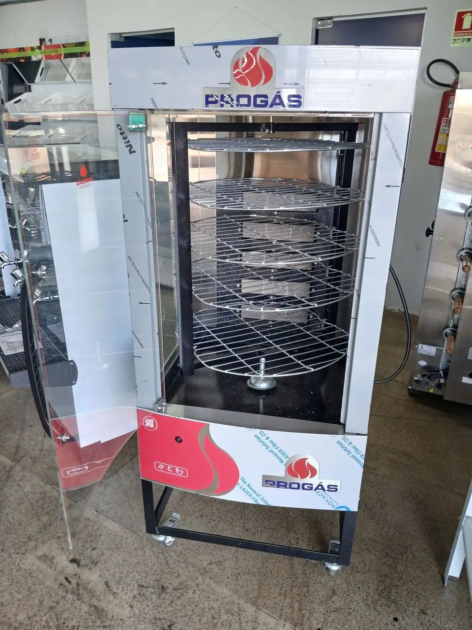 Máquina De Frangos Gás Forno Multiuso 70kg Progás Prp-242 - Foto 2