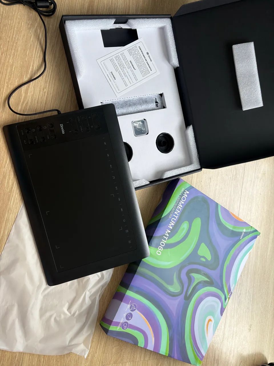 Mesa digitalizadora Zinnia Momentum MT1060  - Foto 4