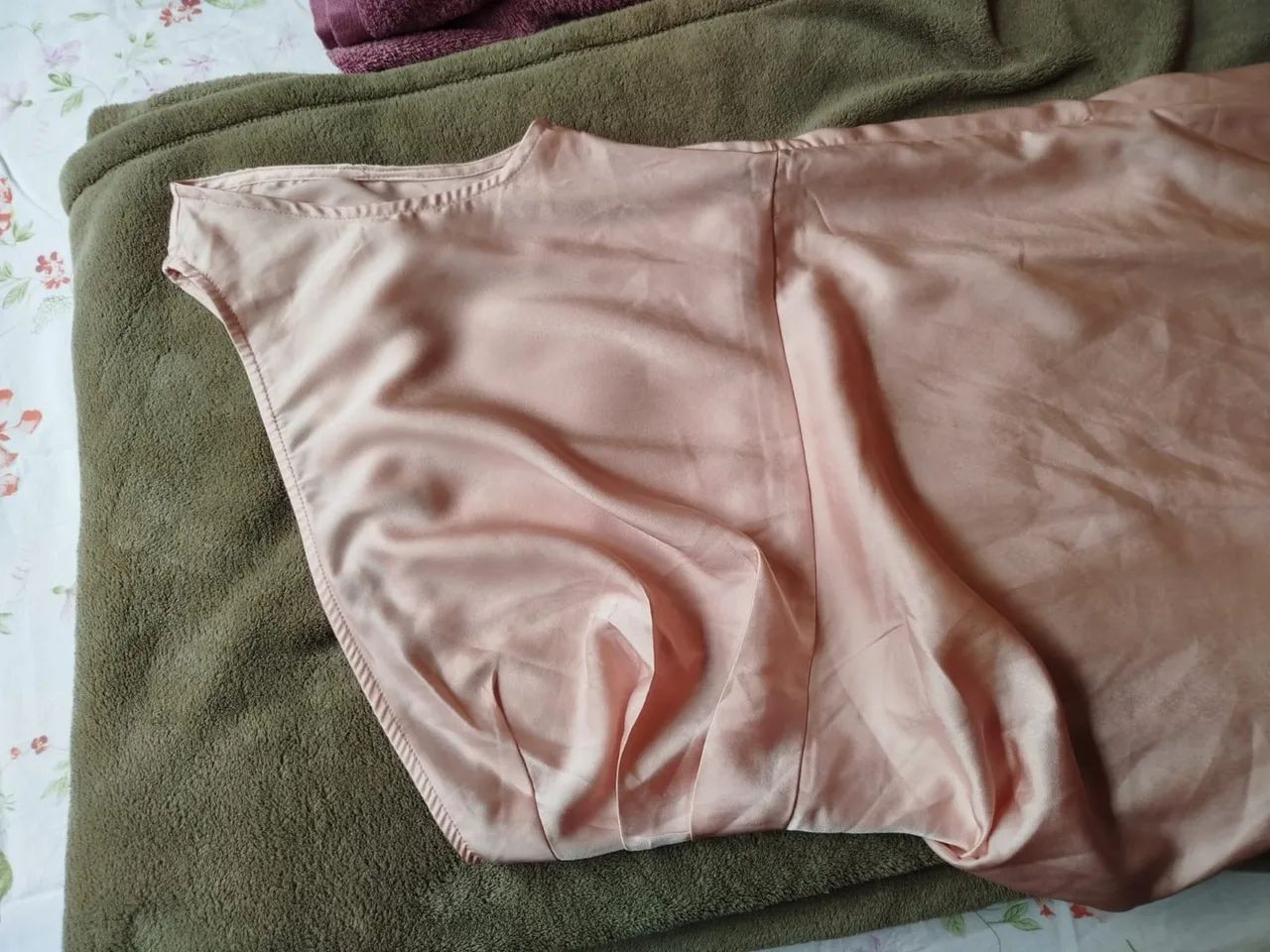 Vestido Rosa de Seda para Festa - Foto 3