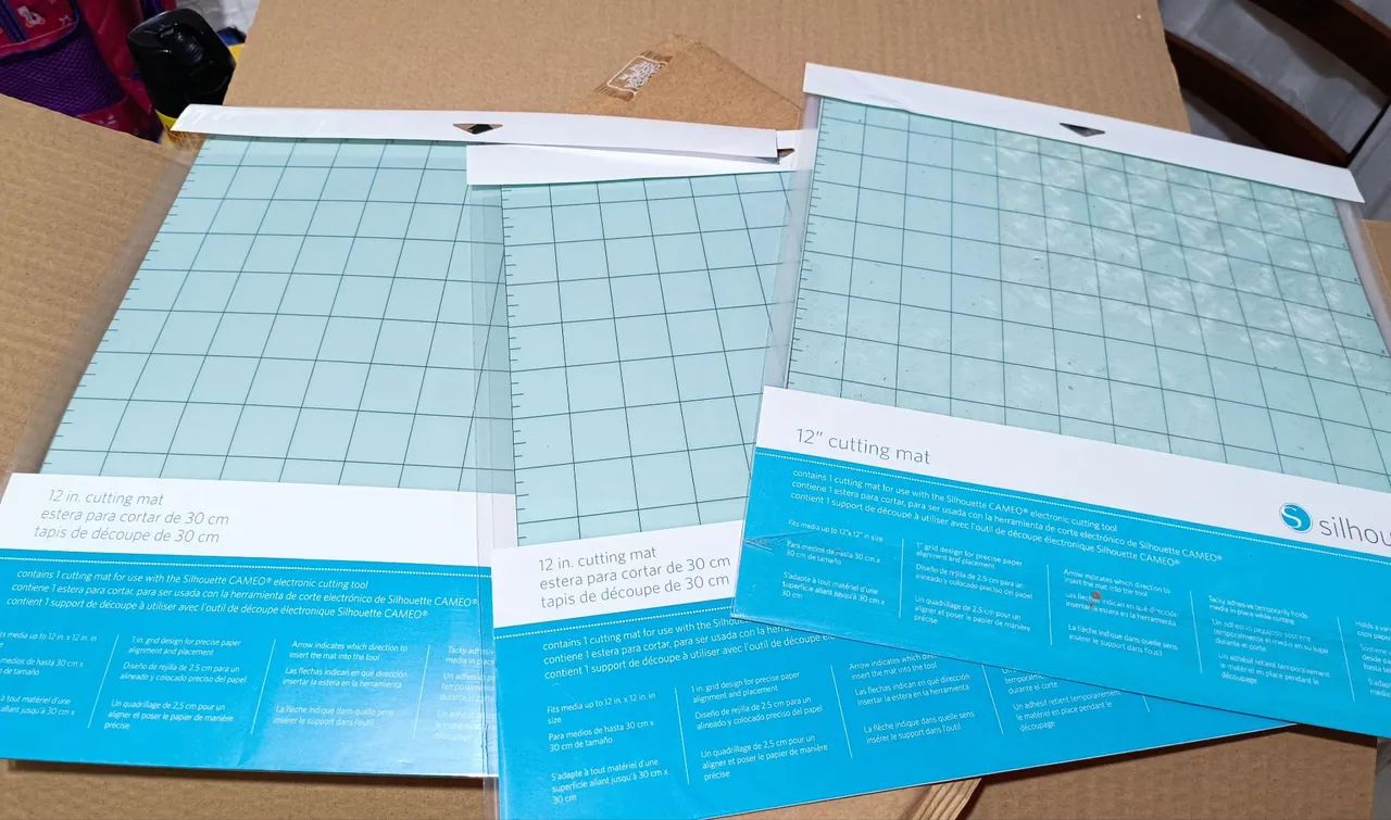 Silhouette CAMEO - Ferramenta de Corte Eletrônico63824107045249122