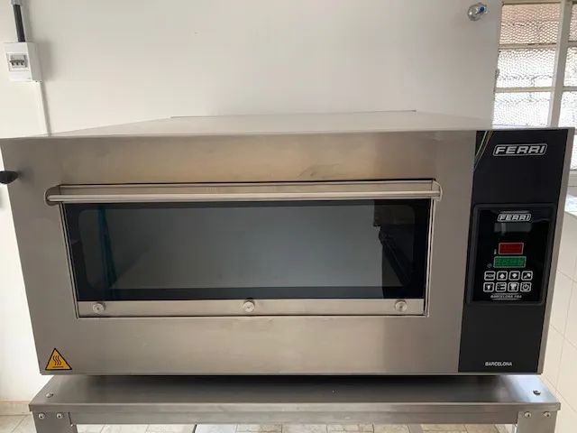 Forno de Lastro Elétrico Ferri Barcelona