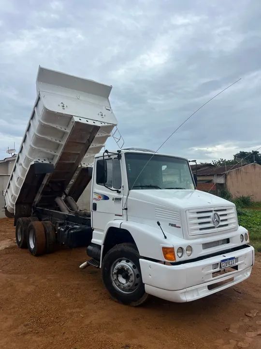 1620 caçamba truck 2004