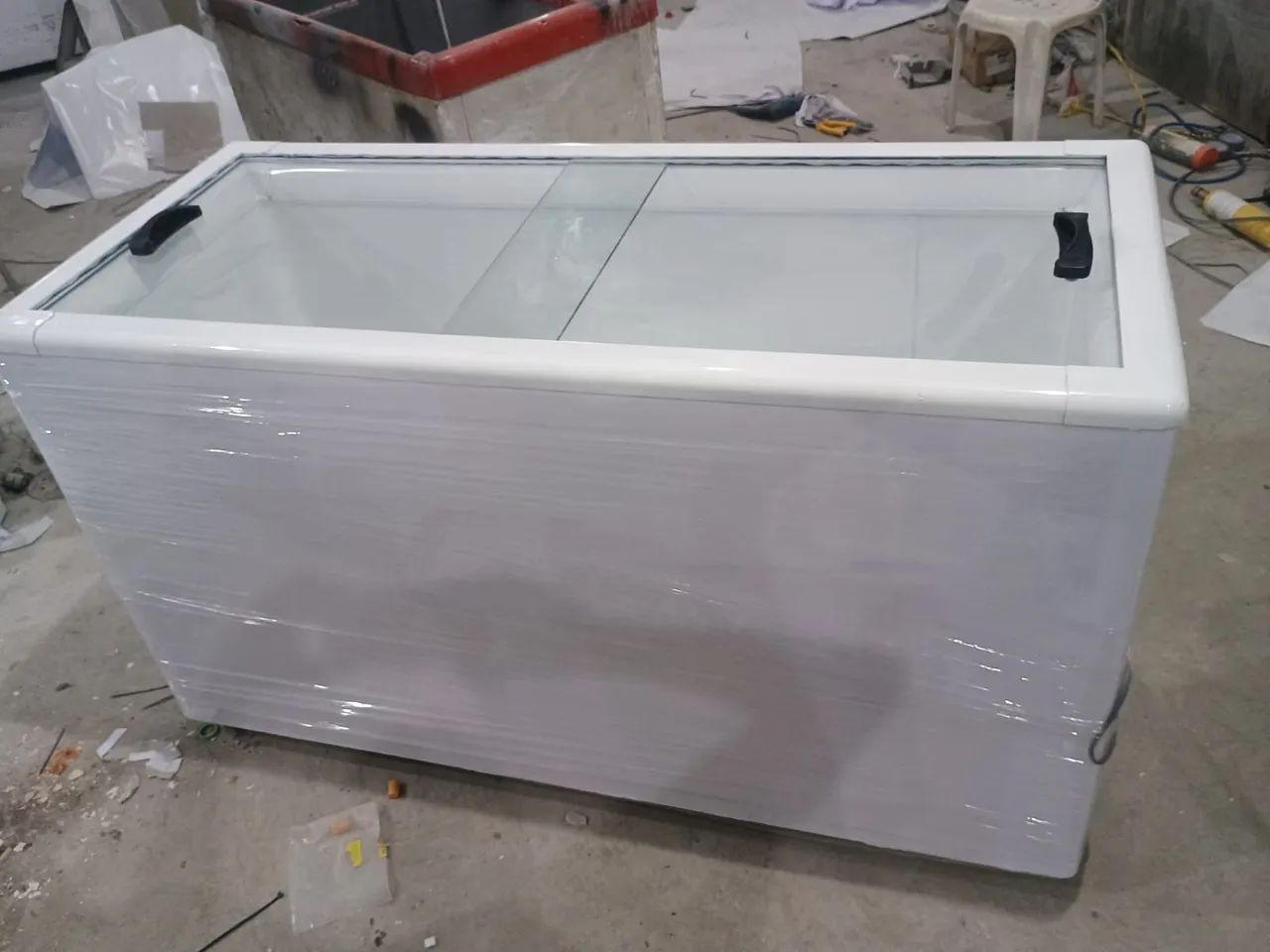 Freezer  de 1, 50 centímetros,  511 Litros. - Foto 6