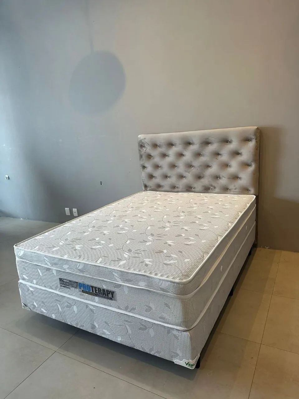 Colchão magnético / cama grátis hoje e amanhã 