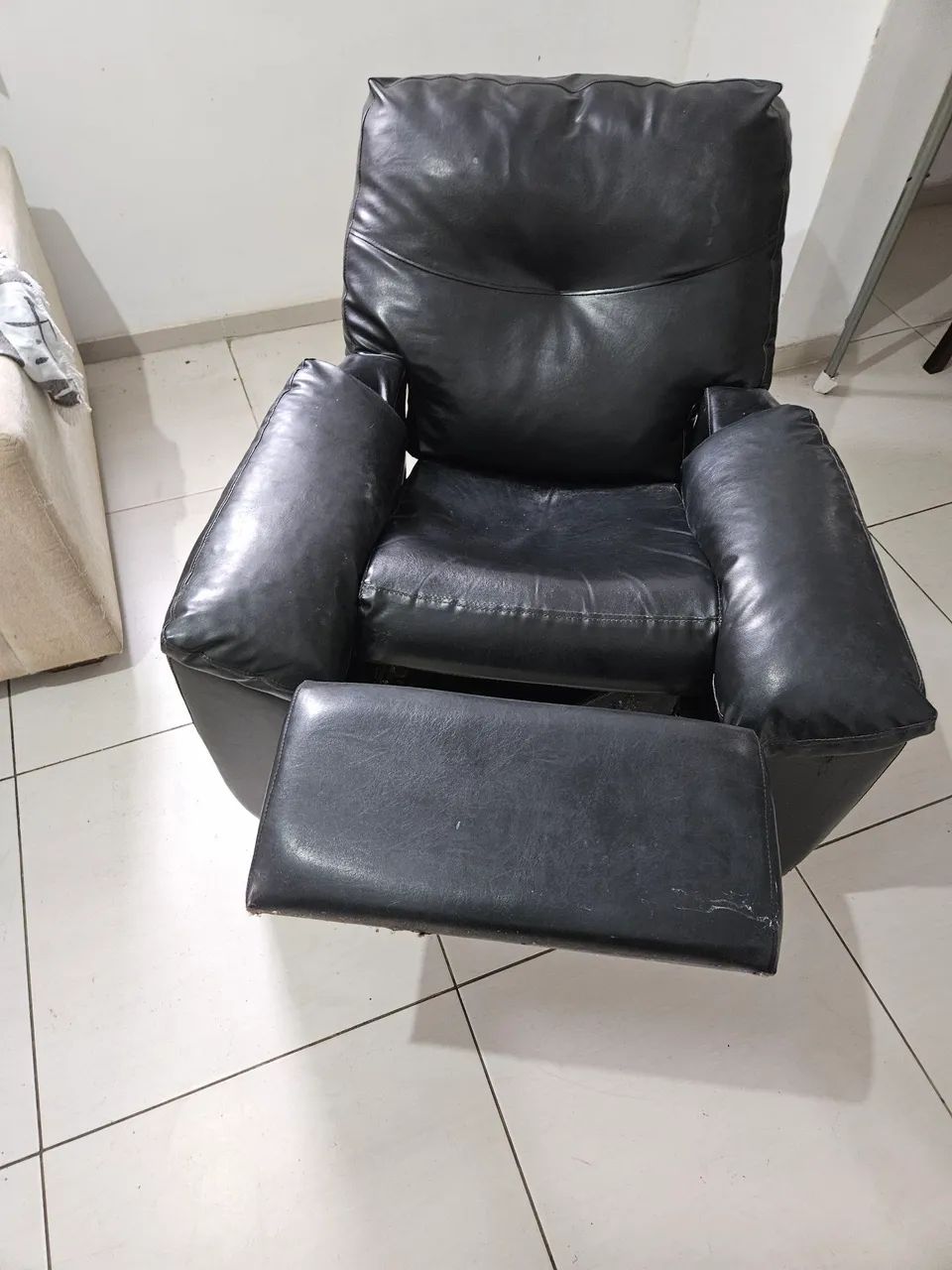 Cadeira do papai reclinável super confortável e larga.