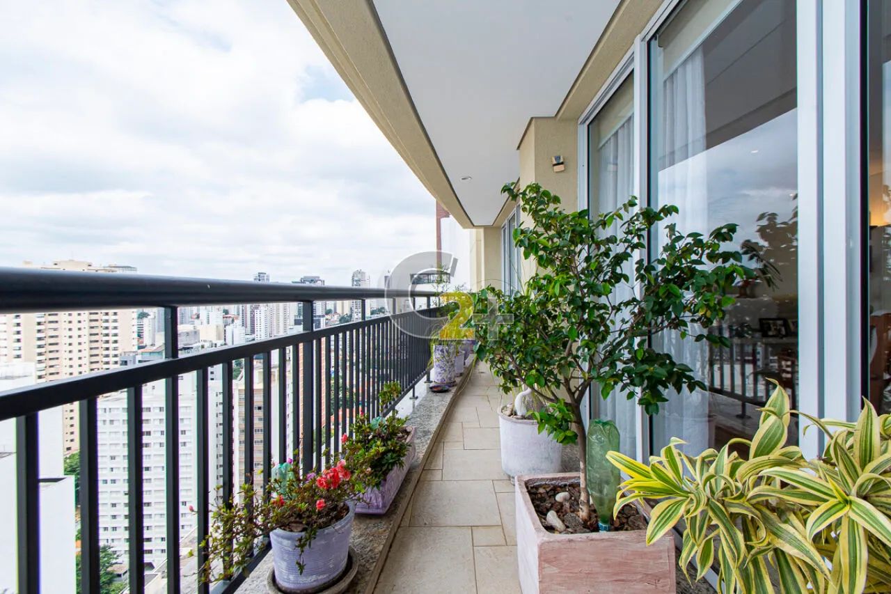 Apartamento à venda em Perdizes com 4 suítes e 4 vagas de garagem - Foto 3