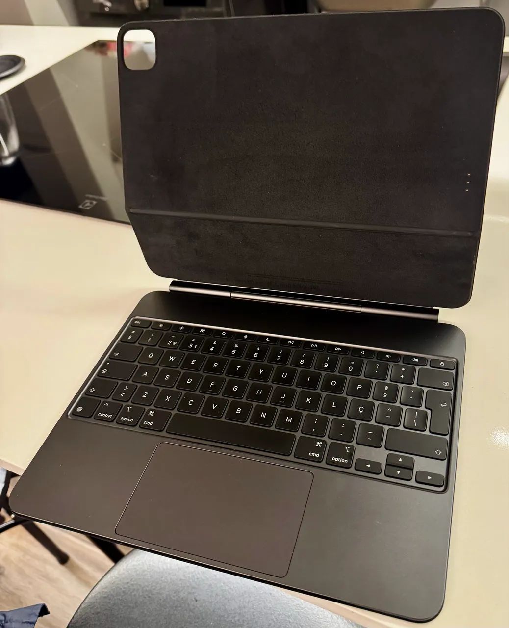iPad Pro M4 13 256GB wifi space gray + Apple Pencil Pro + Magic Keyboard + brindes - Foto 2