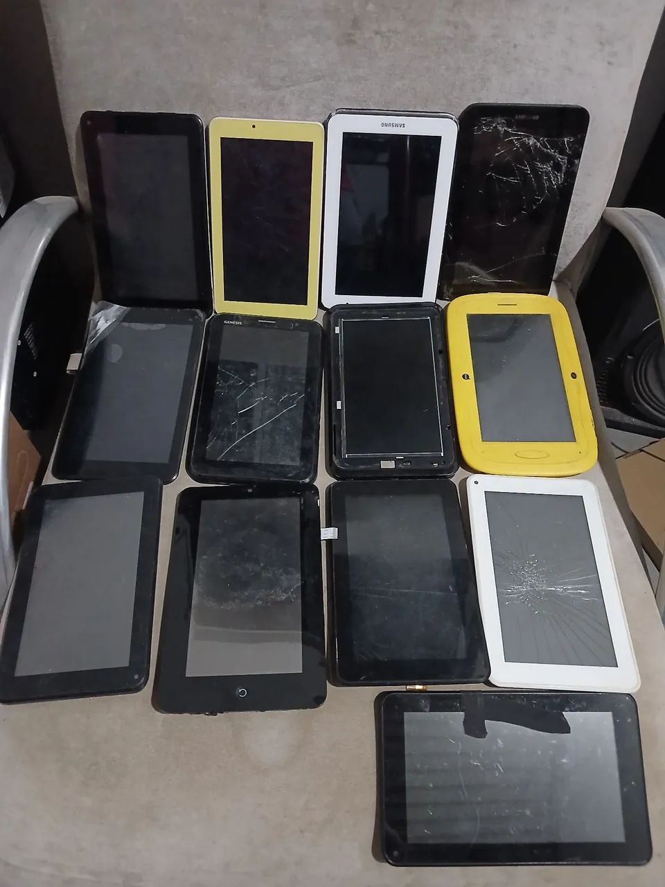 Sucata de celulares e tablets