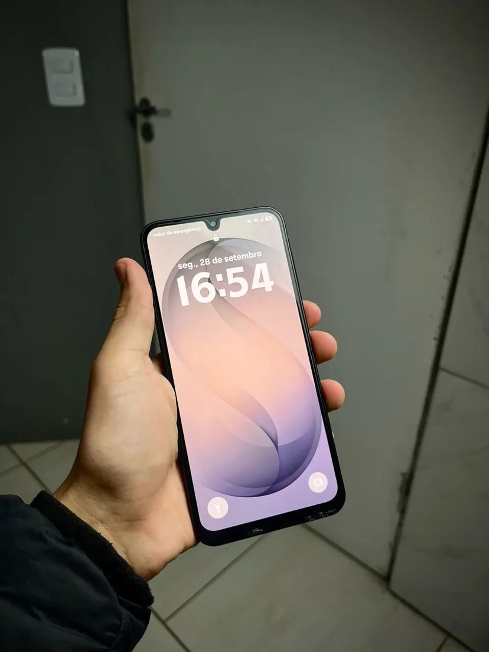 Samsung GALAXY A17 128GB Preto com apenas 6 meses de uso - Foto 2