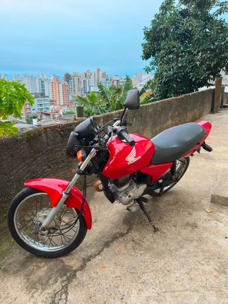 Honda Titan 150cc ES