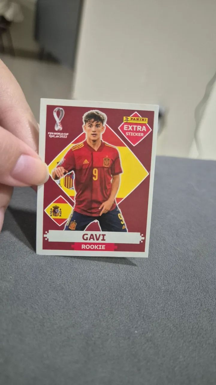Figurinha Gavi Copa do Mundo Qatar 2022 Rookie Bordô