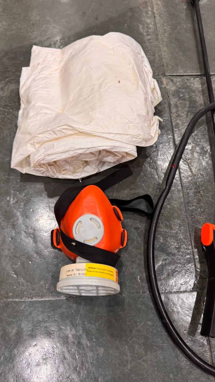 Pulverizador Costal 20l C/ 4 Bicos Gp2000 Intech Machine com máscara e óculos  - Foto 3