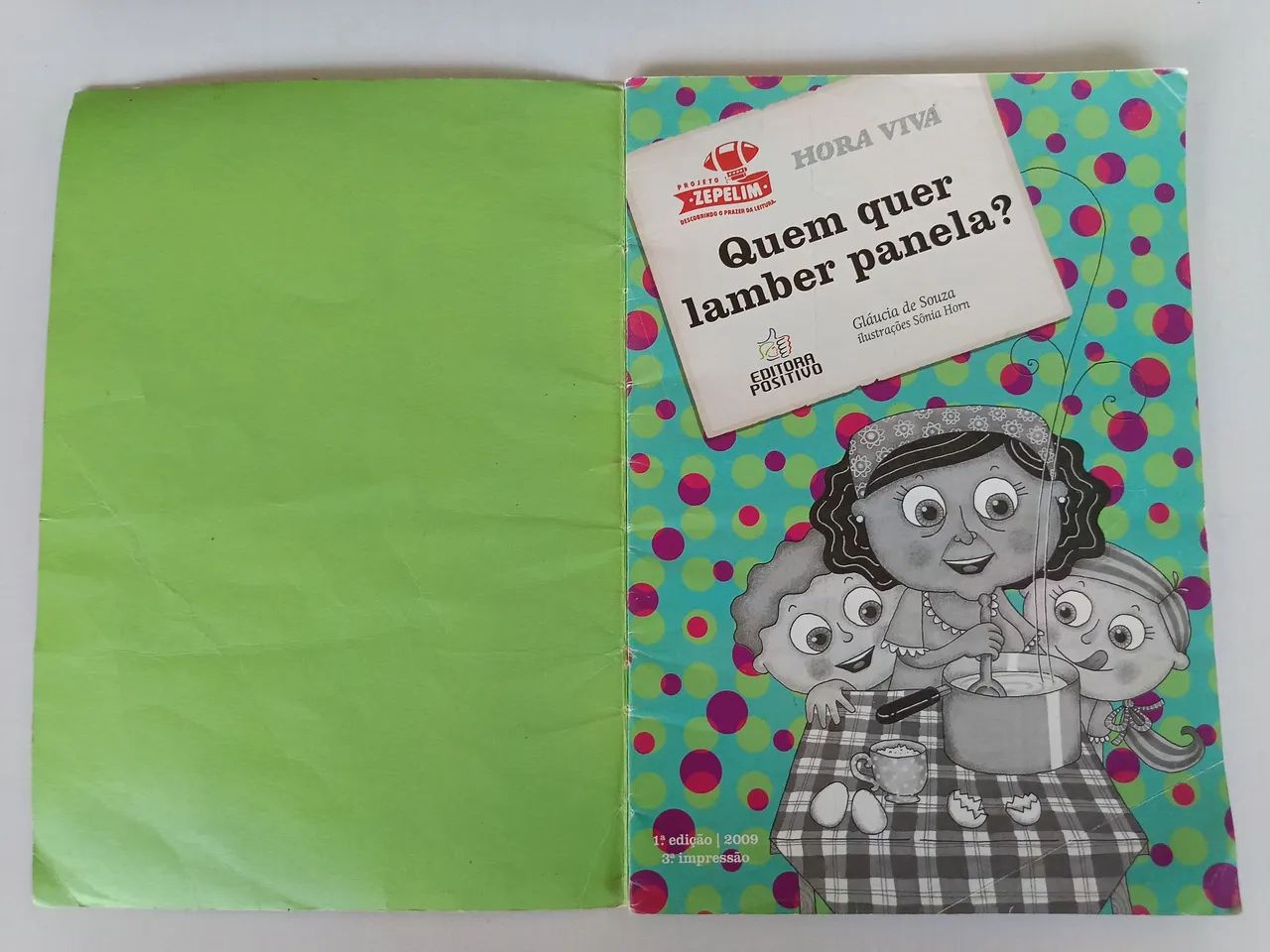 Livro Quem quer lamber panela - Foto 2