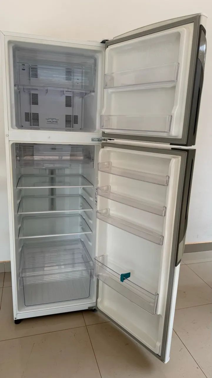 GELADEIRA PANASONIC 387L - Foto 4